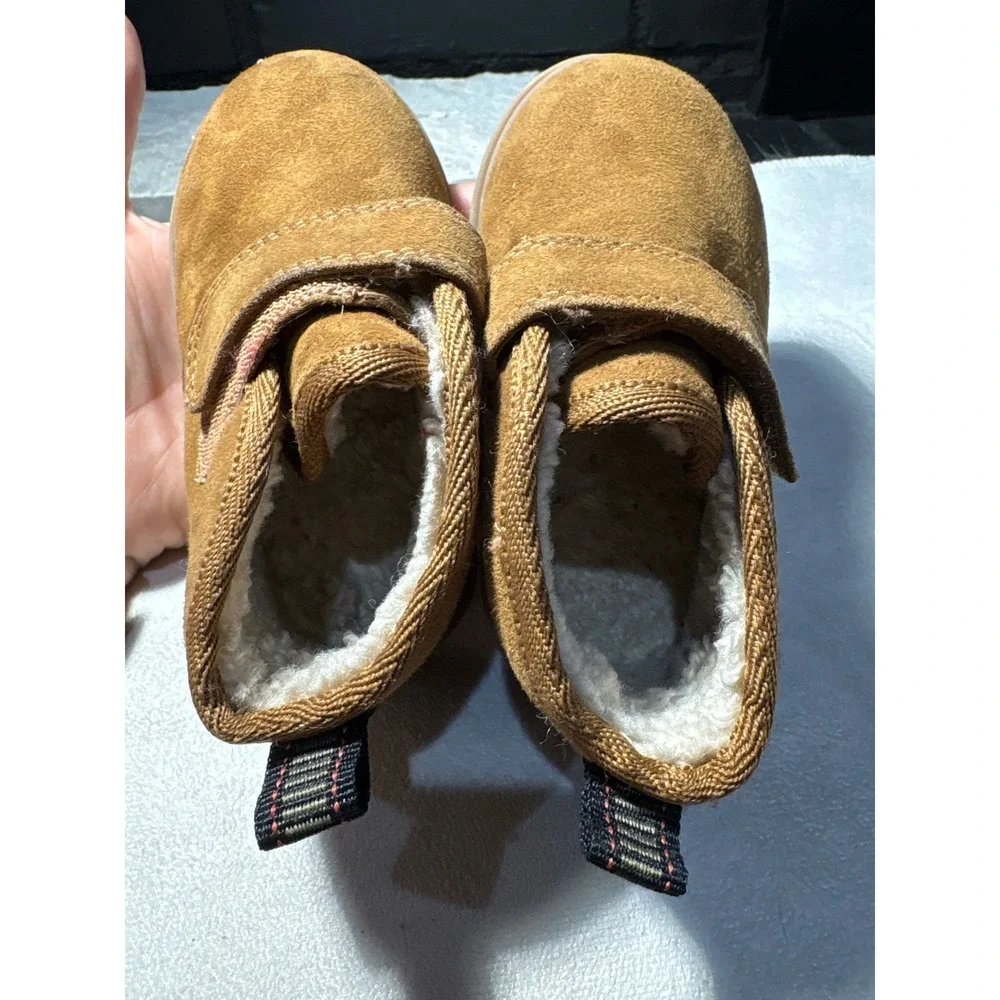 Cat & Jack Toddler Tan Faux Suede Shearling Lined Boots Size 5 Hook Loop Closure